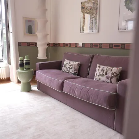 Porta Garibaldi Apartment *