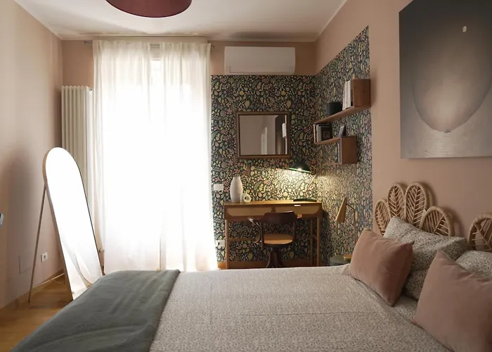 Porta Garibaldi * Milão