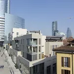 Porta Garibaldi *